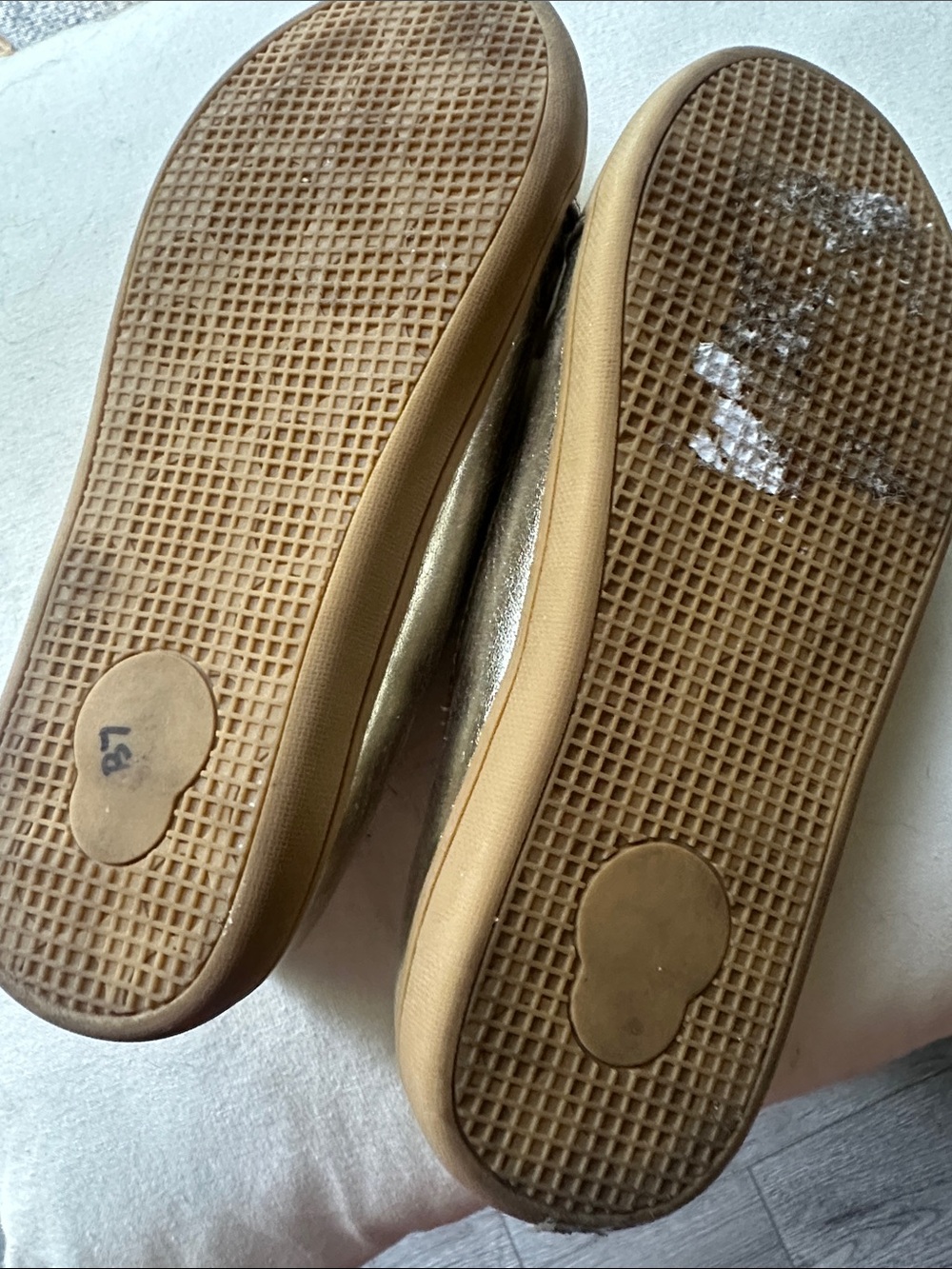 Tucker + Tate Metallic Gold Cat Face Girls Ballet Flats size 12 - Picture 6 of 6